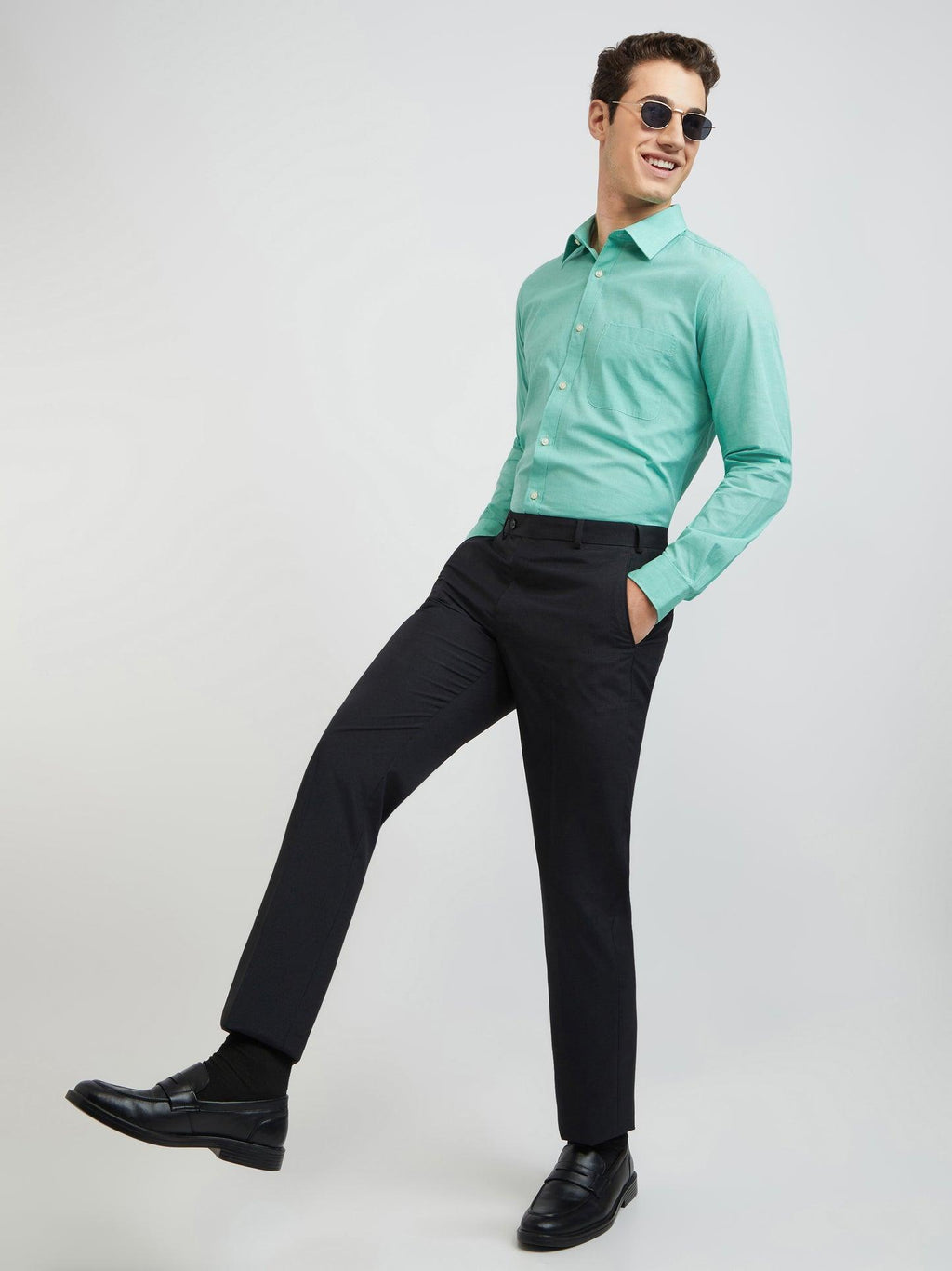Men Solid Formal Blue Shirt